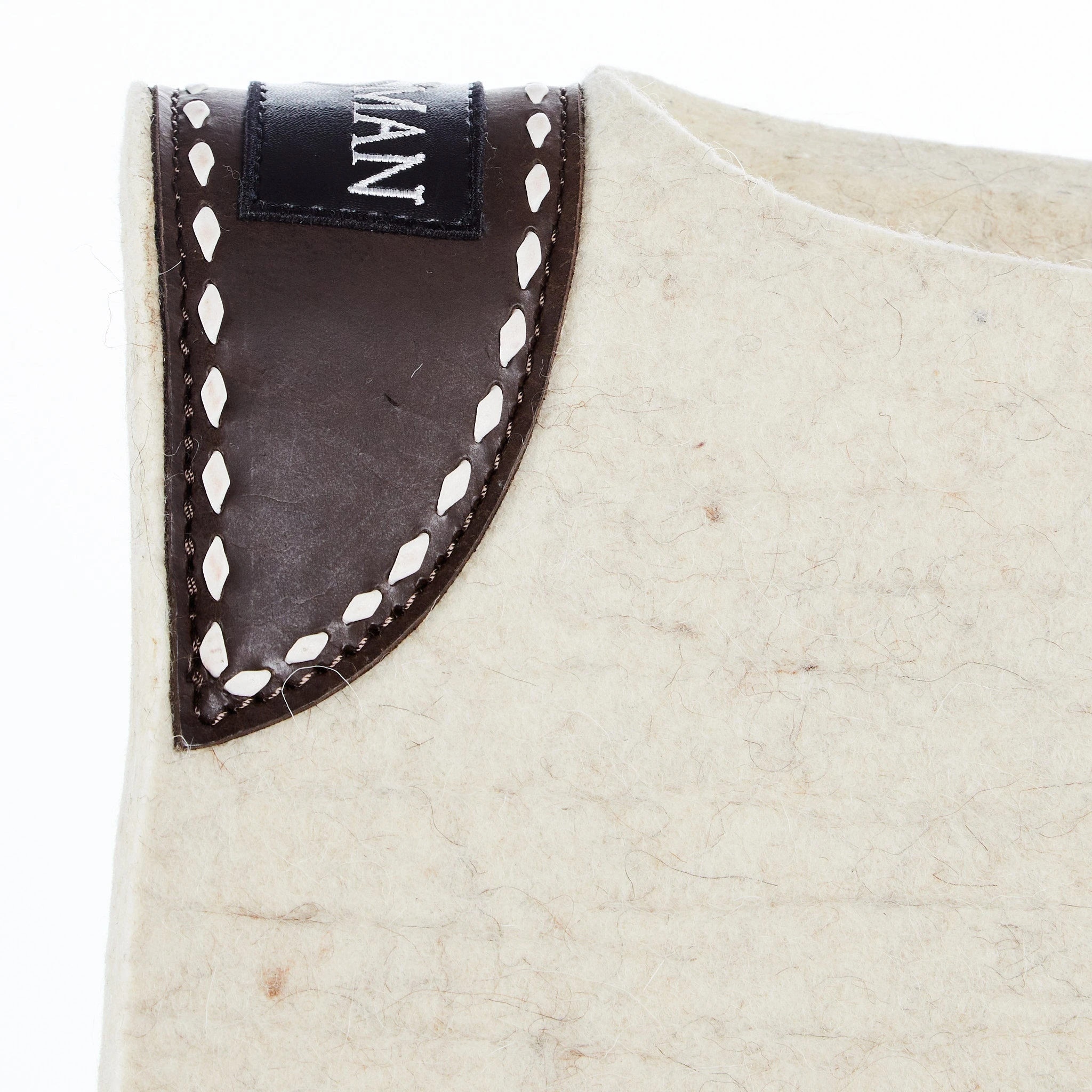 Reinsman Limited Edition 3/4 Inch Apex Dropped Rigging Barrel Racing Felt Saddle Pad - Image 4